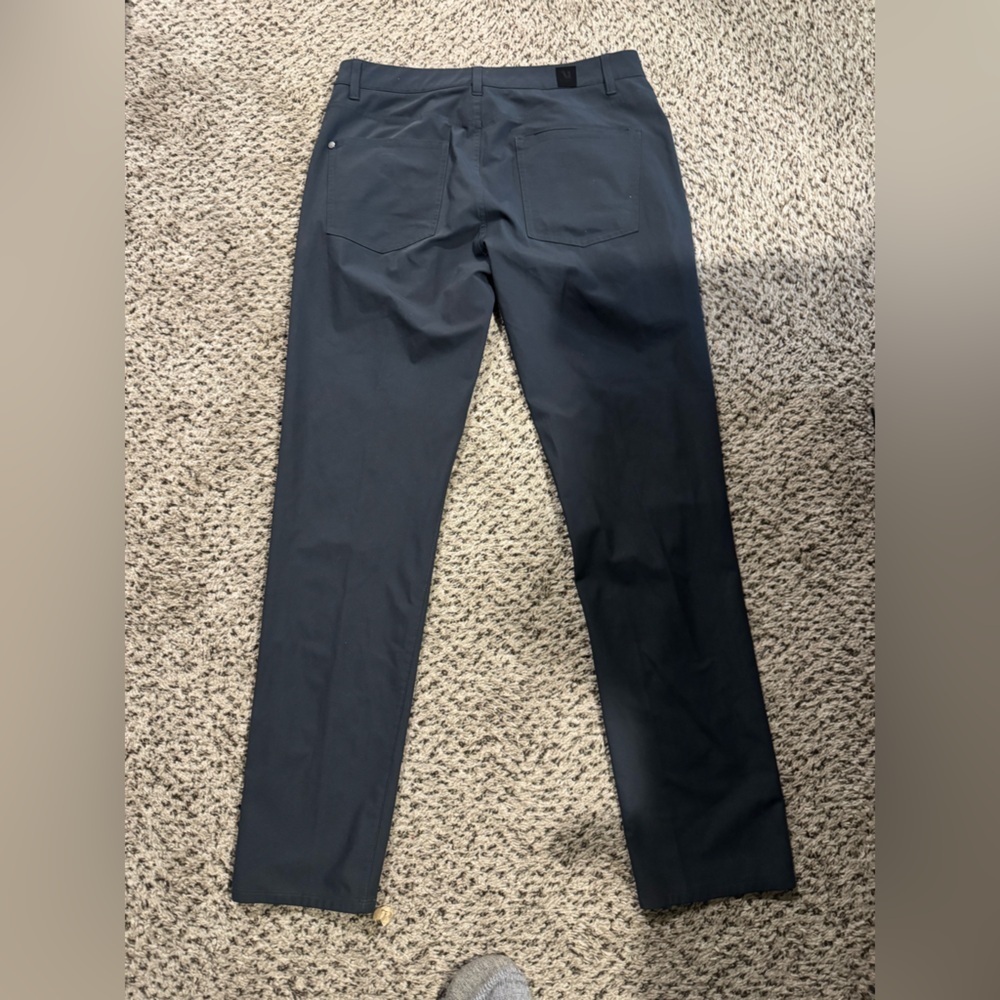 Vuori The Rise The Shine Men's Gray Casual Pants size 32 - Picture 7 of 15